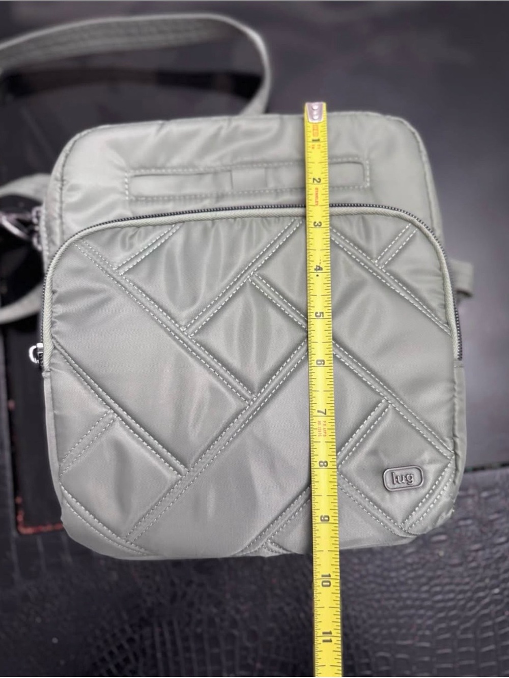 lug Quilted Crossbody Bag in Light Gray - Picture 4 of 6